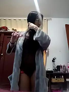 YaraDuartee webcams show profile image 