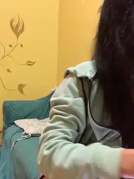 YayeeShow from StripChat
