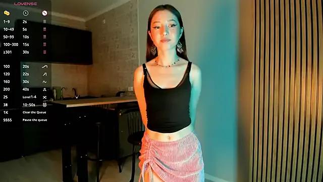 yayongg from StripChat