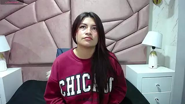 Yeimygomez webcams show profile image 
