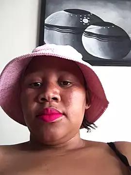 YellowFreak22 webcams show profile image 