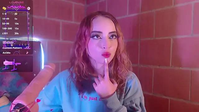 Yennastone from StripChat