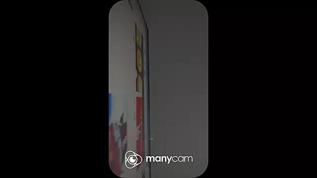 Yeye25199 from StripChat