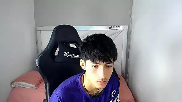 yiisu_ from StripChat