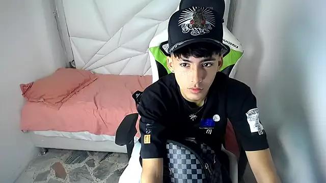 yiisu_ from StripChat