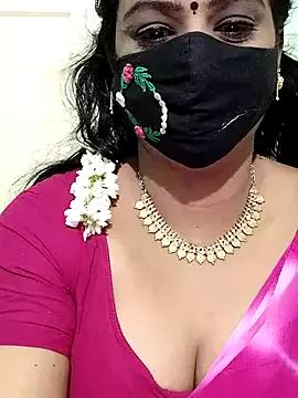 Yoga-mithraa webcams show profile image 