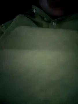 Yoo_j from StripChat