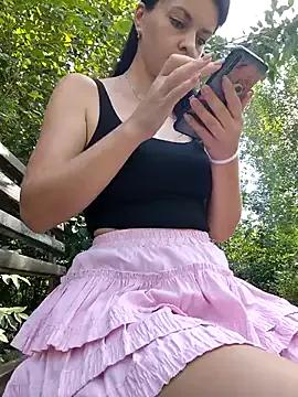 YOOUR_EVAA from StripChat