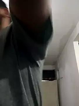 YoSoyLittleBoy from StripChat