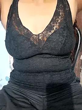 Your-diwani from StripChat is Freechat