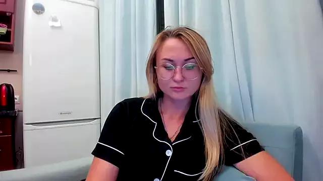 your_Goddess_Eva from StripChat is Freechat