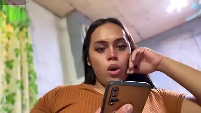 Your_Lovelybitchintown from StripChat is Freechat