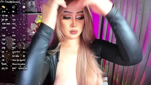 Yourexpensivecandy from StripChat is Freechat