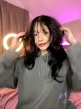 YourLittleDevil from StripChat is Freechat
