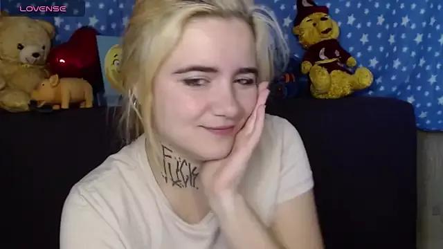 Yours_good_mood from StripChat is Freechat