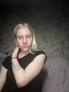 Explore our live girls sluts from our Custom and Multi clubs and checkout exclusive access to highly interactive content, such as shape, hair, titties, pussy type and many more.