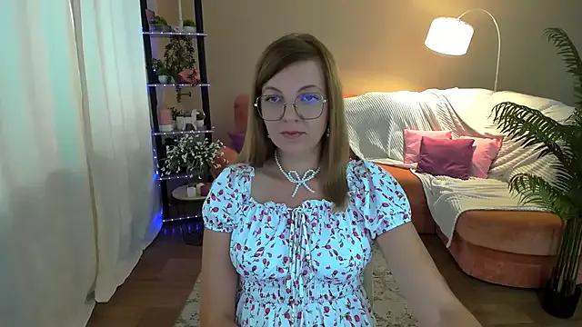 YourUniverser webcams show profile image 