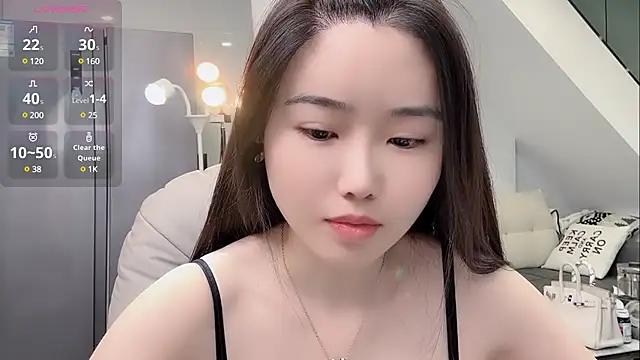 yoyo520- from StripChat