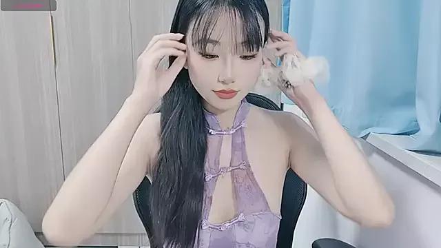 Yoyoo-688 from StripChat is Freechat