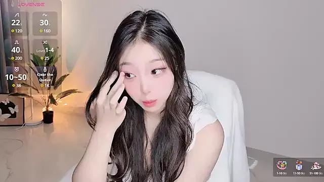 Yukiyyuu44 webcams show profile image 