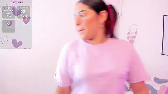 yunna7 from StripChat