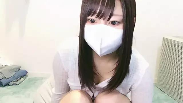 Photos of YUTSU_KI from StripChat is Freechat