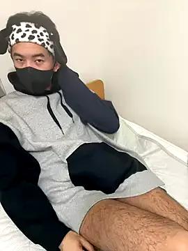 yuu_72 from StripChat