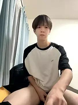 yuuuuma578 from StripChat