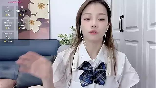 yuyu_77 from StripChat