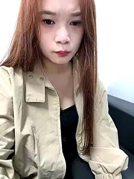 YY-27 from StripChat