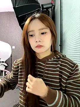 YY-27 from StripChat