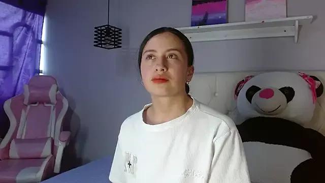 Zaaida_ from StripChat is Freechat