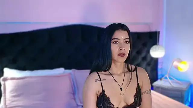 Zafira_lust from StripChat is Freechat