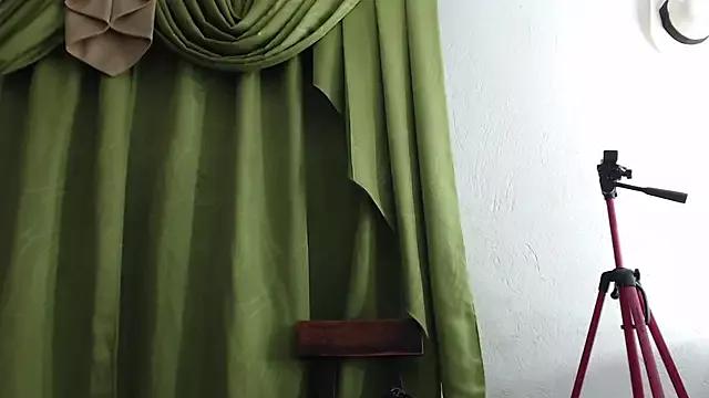 Zahara_18_ from StripChat is Freechat