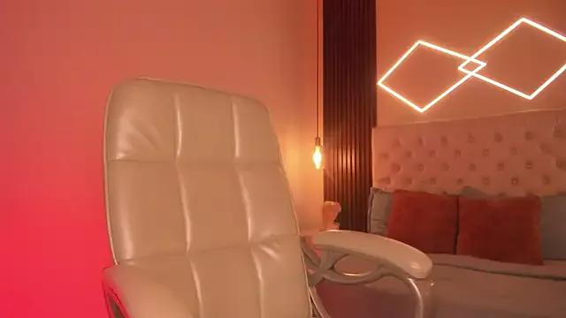 ZamabyCrucie from StripChat