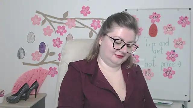 ZannaDreil from StripChat