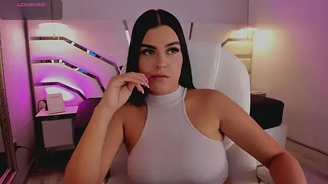 zara_lu from StripChat