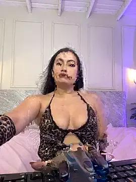 ZaraFoxx7 from StripChat is Freechat
