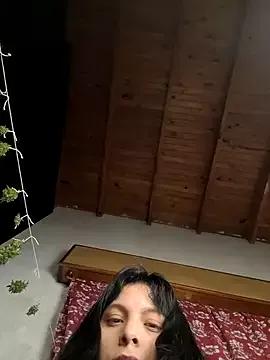 ZaraHoney from StripChat