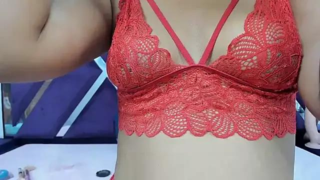 Zaraht from StripChat