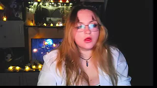 ZayaRush from StripChat