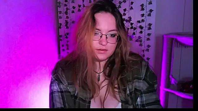 ZayaRush from StripChat