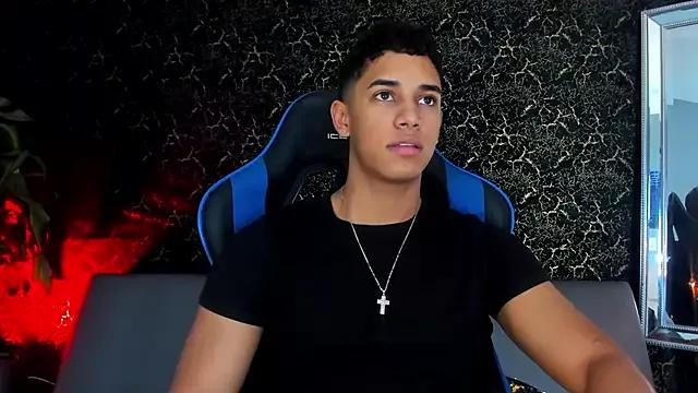 Photos of Zayne_cross from StripChat is Private