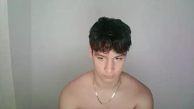zeus_181 from StripChat is Freechat
