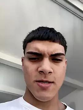 Zeusmagnos webcams show profile image 