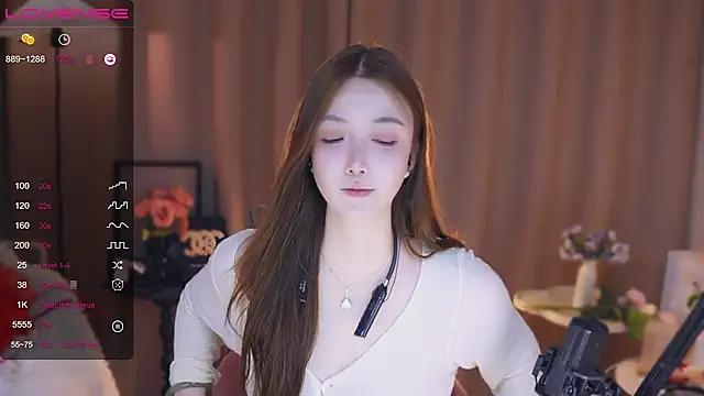 zhdhdbdkx from StripChat