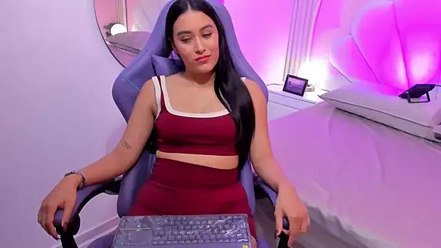 zoe__carter from StripChat is Freechat