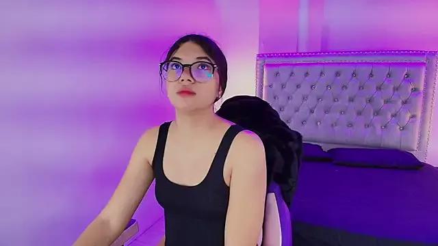 Zoe_spencer from StripChat is Freechat