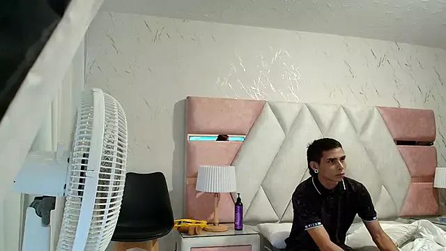 Zoelucas from StripChat is Freechat