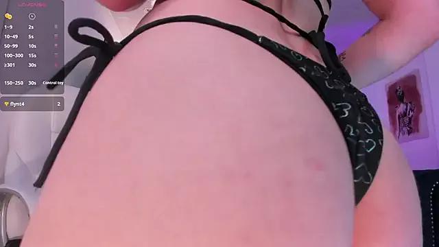 zooe_wills from StripChat